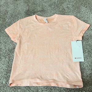 Lululemon TShirt. NWT.